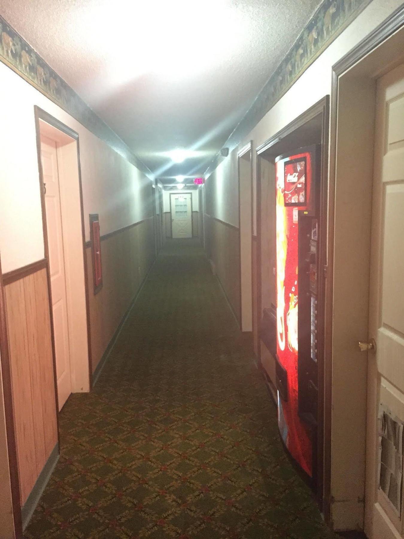 Carlin Villa Motel Carlinville ภายนอก รูปภาพ